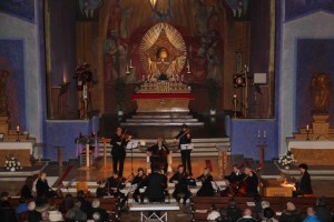 6. Streicher-Ensemble mit Hinderberger in Aktion