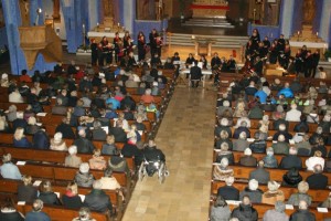 9. Blick von der Empore, Junger Chor links & rechts (DSC02575)