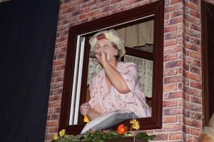 2. Und auf die Schnelle noch ein Schnäpschen! (DSC02931)